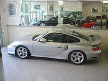 porsche_996_gt2_ruf_showroom_profile.jpg (184350 octets)